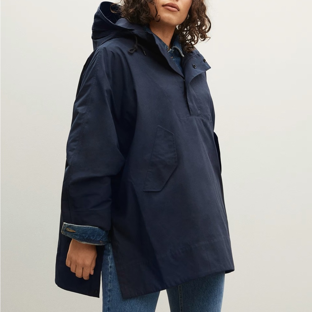EVERLANE The ReNew Poncho Jacket Midnight Navy